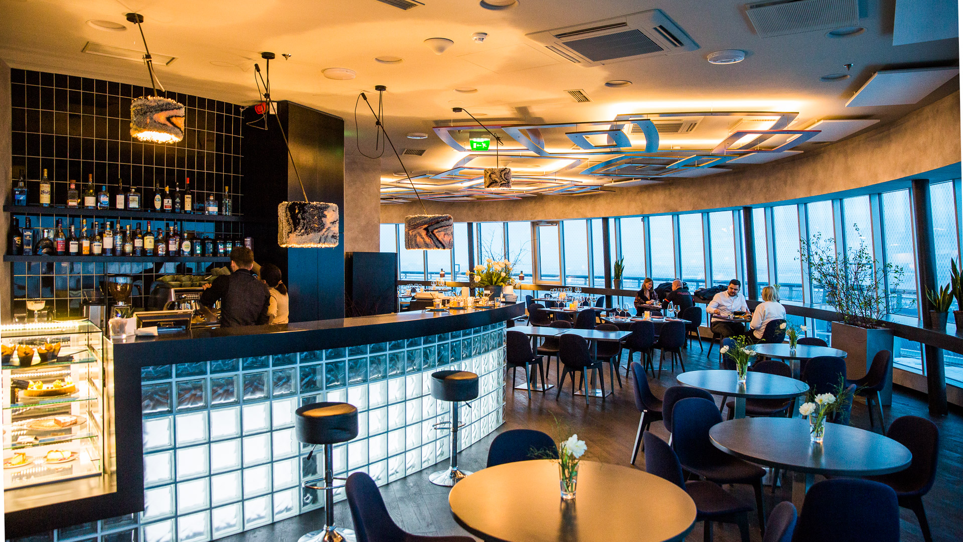 Restorani interjöör Teletornis